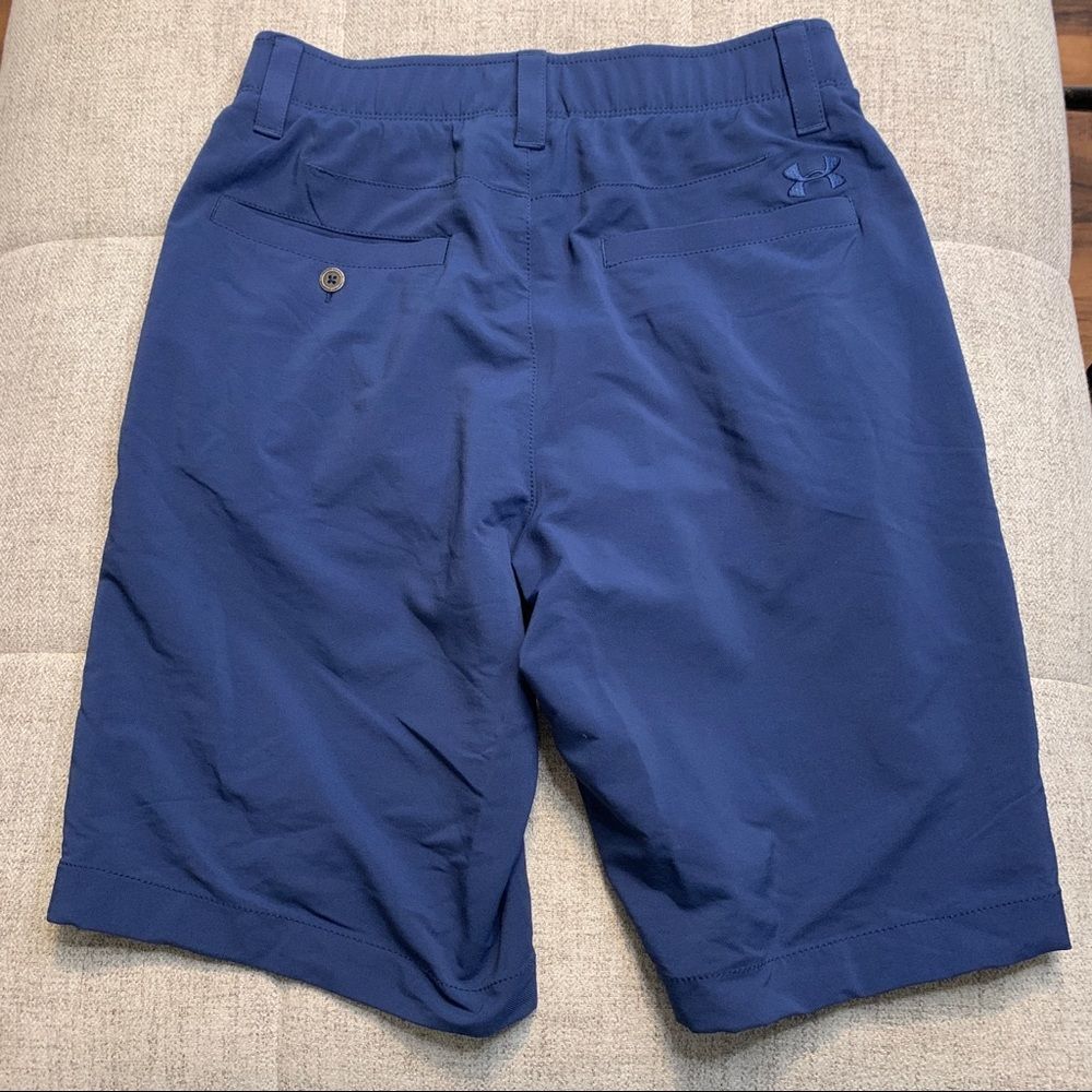 Under Armour Navy Blue Golf Shorts W/Elastic Waistband Size 30